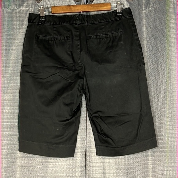 Lauren Ralph Lauren Active black chino shorts Size 6 - Picture 1 of 6